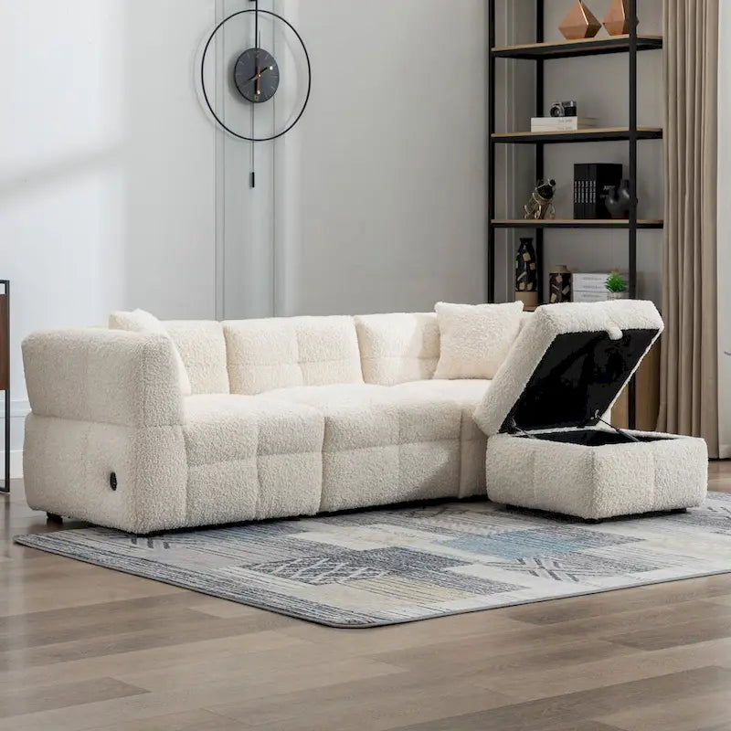 Divano sezionale Roomfitters Cozy in tessuto pile Teddy con porte USB, pouf contenitore mobile e due cuscini lombari