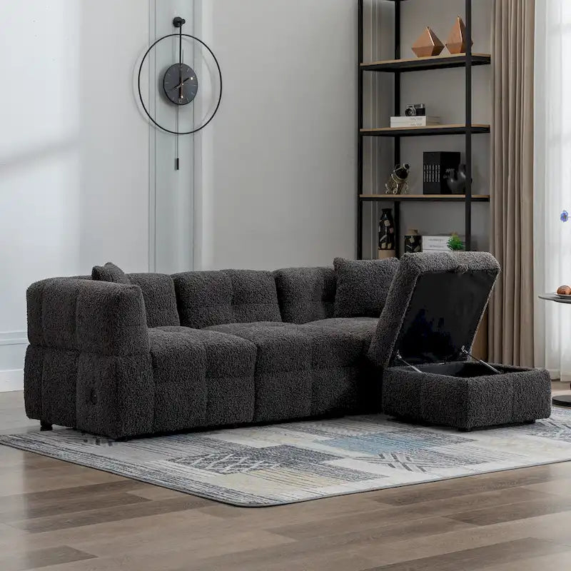 Divano sezionale Roomfitters Cozy in tessuto pile Teddy con porte USB, pouf contenitore mobile e due cuscini lombari