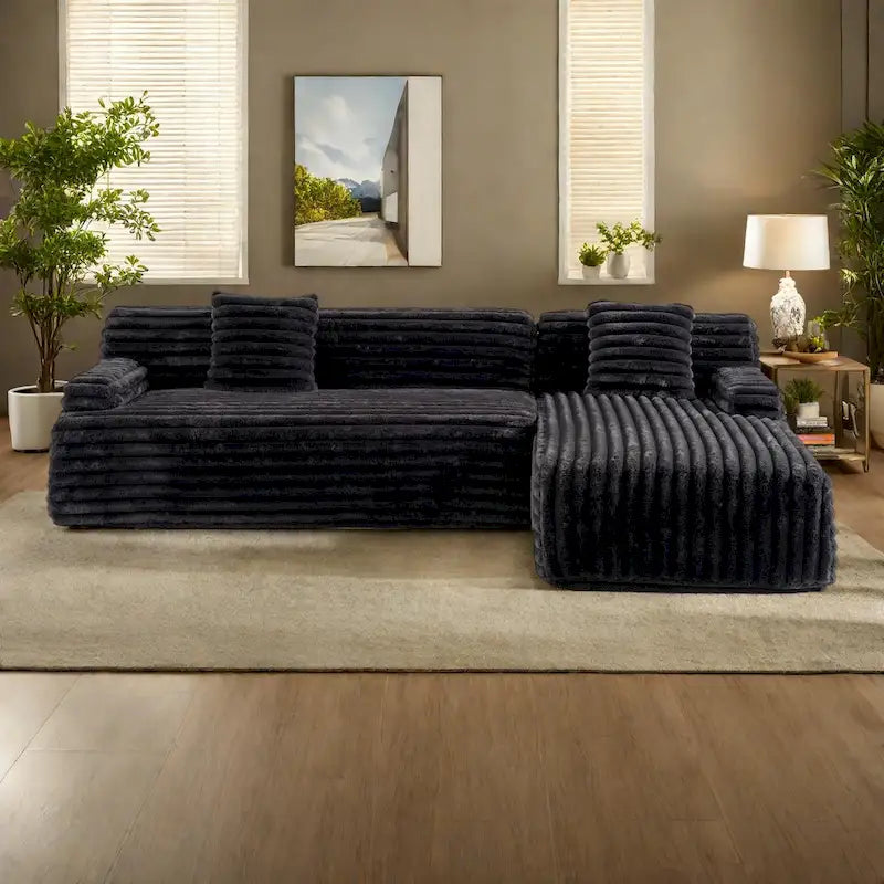 Divano componibile a L con penisola, 3 posti, modello "Faux Fur Cloud 110", con due cuscini decorativi inclusi