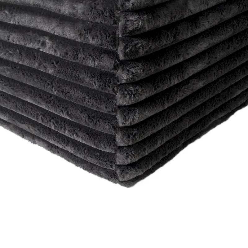 Divano componibile a L con penisola, 3 posti, modello "Faux Fur Cloud 110", con due cuscini decorativi inclusi