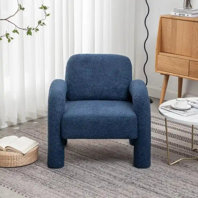 Poltrona di design moderno e unico imbottita per soggiorno