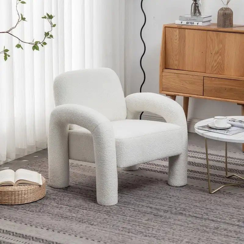 Poltrona di design moderno e unico imbottita per soggiorno