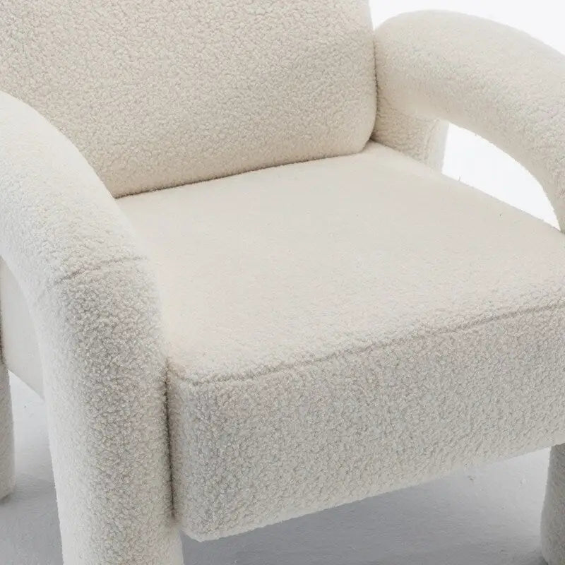 Poltrona di design moderno e unico imbottita per soggiorno