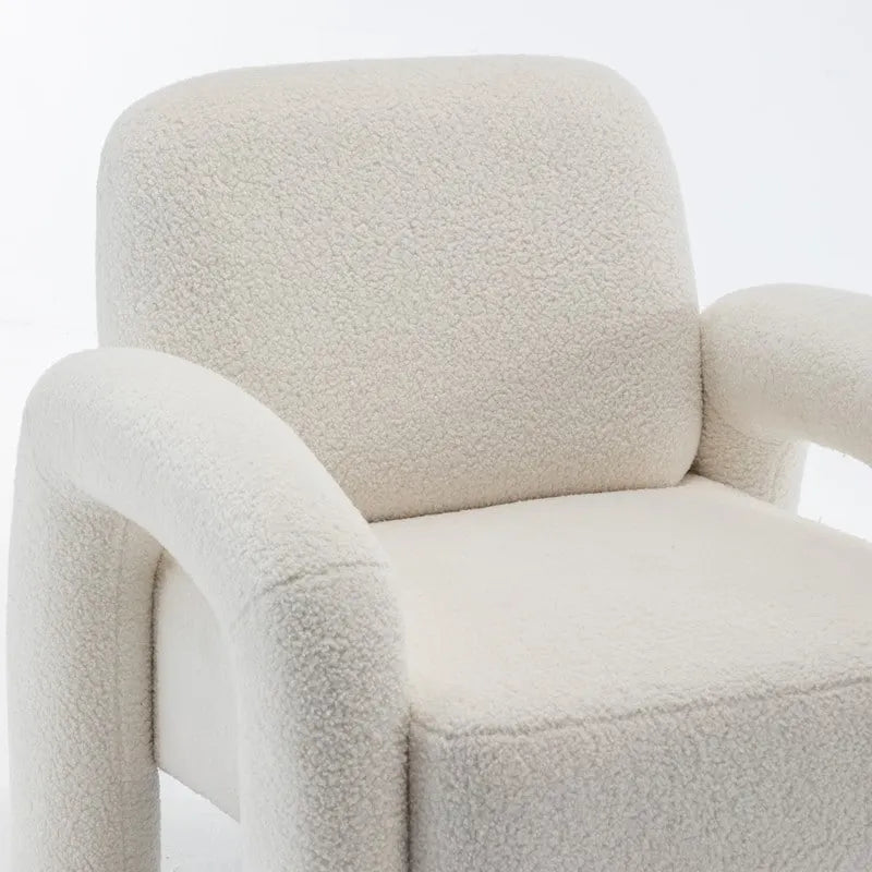 Poltrona di design moderno e unico imbottita per soggiorno