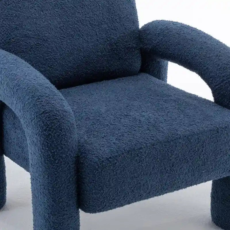 Poltrona di design moderno e unico imbottita per soggiorno