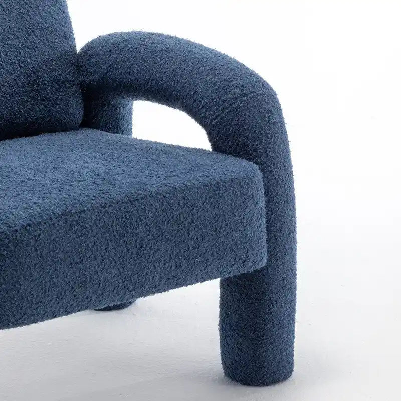 Poltrona di design moderno e unico imbottita per soggiorno