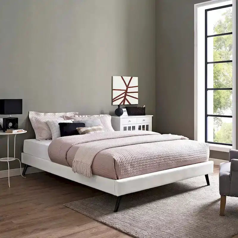 Struttura letto matrimoniale queen size con gambe tonde a raggiera
