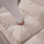 Elegante Divano Modulare in Ciniglia con Pouf Reversibile, Porte USB e Porta Bicchieri, Beige