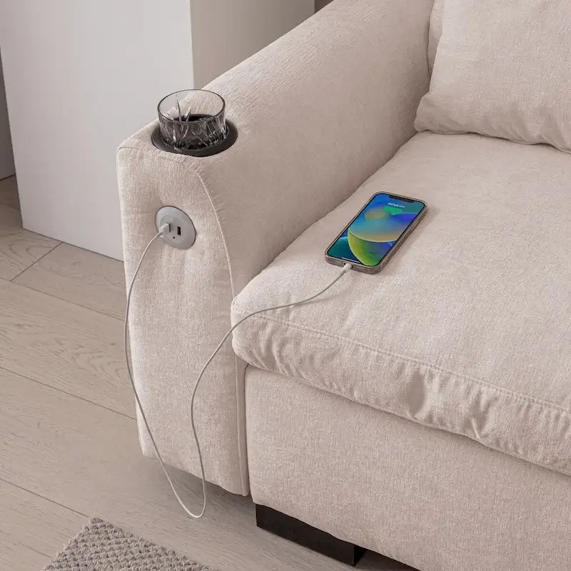 Elegante Divano Modulare in Ciniglia con Pouf Reversibile, Porte USB e Porta Bicchieri, Beige