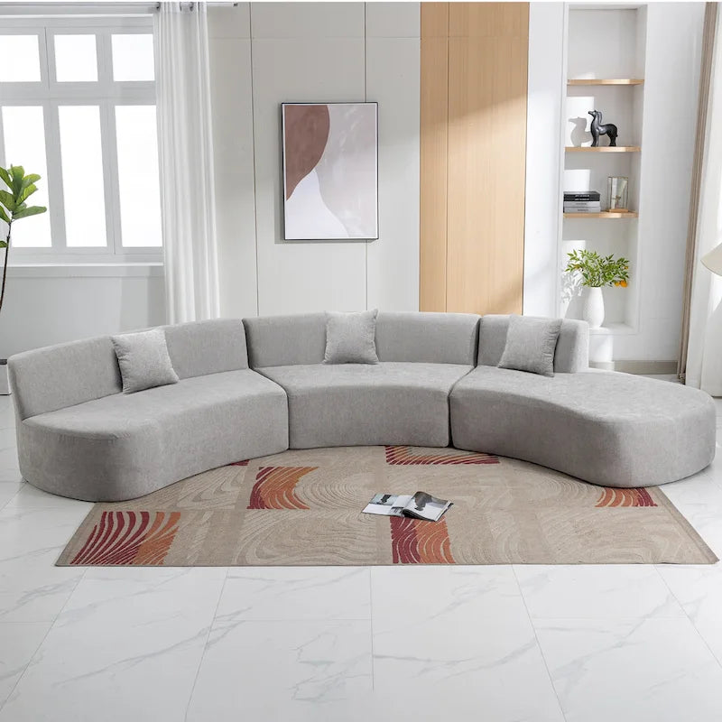Divano sezionale curvo elegante da 136 pollici, in ciniglia, con tre cuscini decorativi per soggiorno,