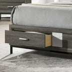Letto a piattaforma moderno grigio con testiera Chevron e cassetti nella pediera
