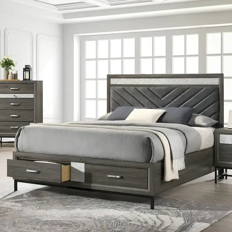 Letto a piattaforma moderno grigio con testiera Chevron e cassetti nella pediera